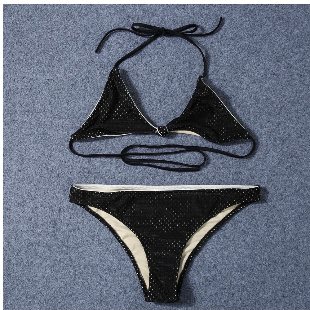 Black Knotted Bikini 👙